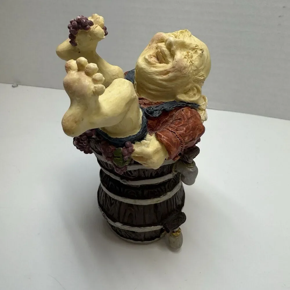 Resin Laughing Angel Man Sitting In Wine Barrel Cork Bottle Stopper And Holder